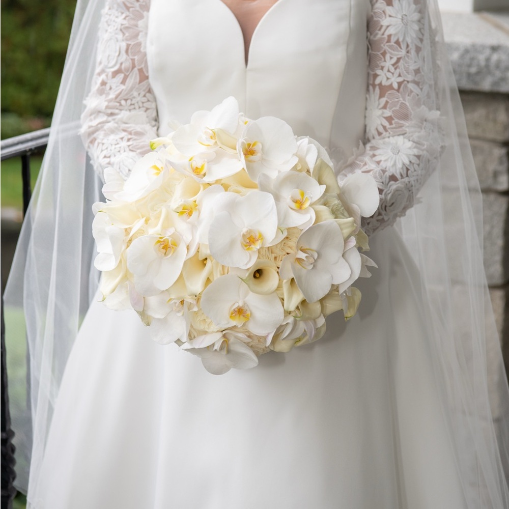 Amsale White and Cream Wedding Dress